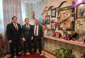 31 Dekabr-Dünya Azərbaycanlılarının Həmrəyliyi Günü və Yeni il bayramı münasibəti ilə Şəhid ailələri ziyarət edilib