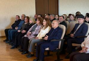 Göygöldə “Şəhərsalma və Memarlıq İli” çərçivəsində “Çoxəsrlik zəngin keçmişdən-çiçəklənən gələcəyə” adlı tədbir keçirilib - FOTOLAR