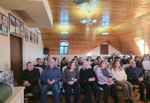 Göygöldə “Şəhərsalma və Memarlıq İli” çərçivəsində “Çoxəsrlik zəngin keçmişdən-çiçəklənən gələcəyə” adlı tədbir keçirilib - FOTOLAR