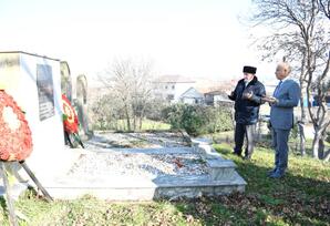 Masallının Ərkivan kəndində şəhid məzarları ziyarət edilib