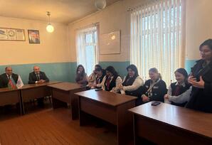 YAP Göygöl rayon təşkilatı üzrə Qarabulaq kənd ərazi partiya təşkilatında seçki yığıncağı keçirilib - FOTOLAR