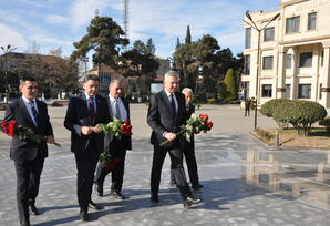 YAP-ın ilk rayon təşkilatının təsis edilməsinin 33-cü ildönümünə həsr olunmuş konfrans keçirilib - FOTOLAR