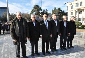 YAP-ın ilk rayon təşkilatının təsis edilməsinin 33-cü ildönümünə həsr olunmuş konfrans keçirilib - FOTOLAR