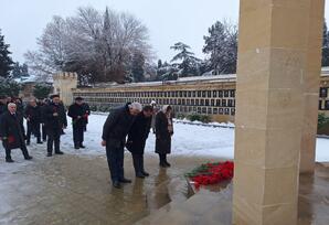 Qazaxda 20 Yanvar faciəsi qurbanlarının əziz xatirəsi ehtiramla anılıb - FOTOLAR