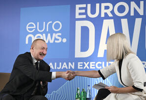 Prezident İlham Əliyev yanvarın 20-də Davosda “Euronews” televiziyasına müsahibə verib - YENİLƏNİB/FOTOLAR 