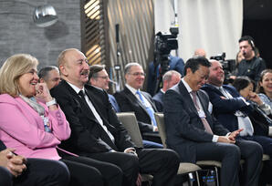 Prezident İlham Əliyev yanvarın 20-də Davosda “Euronews” televiziyasına müsahibə verib - YENİLƏNİB/FOTOLAR 