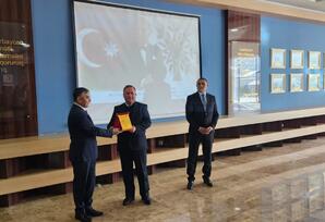 YAP Gədəbəy rayon təşkilatının təsis edilməsinin 33-cü ildönümü qeyd edildi FOTOLAR