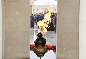 Samuxda 20 Yanvar şəhidlərinin xatirəsi ehtiramla anılıb FOTOLAR