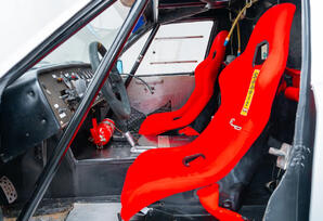 Nadir və qeyri-adi Mercedes G600 satışa çıxarılıb...