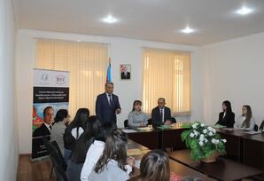 Şamaxıda Ümummilli Lider Heydər Əliyevin irsi mövzusunda seminar keçirildi FOTOLAR