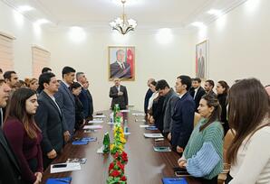 “Heydər Əliyevin gənclər siyasəti: keçmişdən bu günə” FOTOLAR