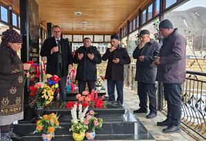 Şəhid Cahangir Əliyevin doğum günü məzarı ziyarət olunub