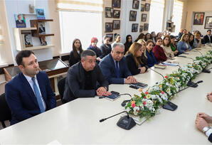 YAP  Nəsimi rayon təşkilatı hesabat-seçki yığıncağı keçirib