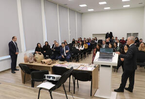 Beşbarmaq arxeoloji ekspedisiyasının 2025-ci il tədqiqatlarının yekunu təqdim olunub - FOTO