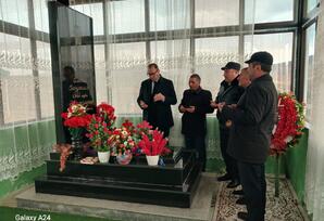 Şəhidin məzarı ziyarət olundu və ruhuna dualar oxundu