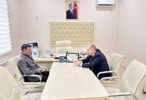 YAP Kürdəmir rayon təşkilatında partiyanın veteranı Qasım Hüseynovla görüş keçirilib