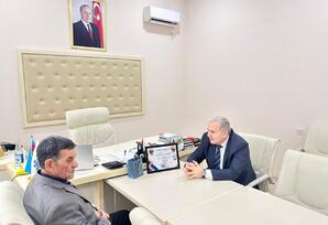 YAP Kürdəmir rayon təşkilatında partiyanın veteranı Qasım Hüseynovla görüş keçirilib