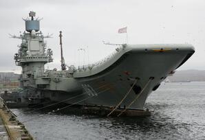 Tarixin ən böyük 10 təyyarə daşıyıcısı...