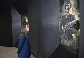 Gəncə Memorial Kompleksini və Milli Qəhrəmanın ailəsini ziyarət - FOTOLAR