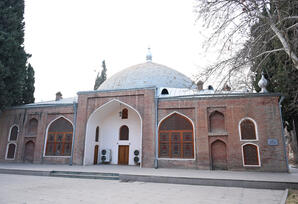 Gəncənin Şah Abbas məscidini ziyarət - FOTOLAR