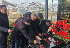 Gədəbəydə  şəhid  Etibar Həsənovun məzarı ziyarət olunub FOTOLAR
