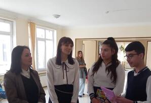 14 Fevral Beynəlxalq Kitab Bağışlama Günüdür FOTO