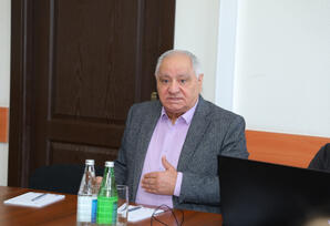 Teleradio Akademiyasında “Ekran-efirdə ədəbi tələffüz və publisistik üslub” mövzusunda təlim təşkil olunub -FOTOLAR