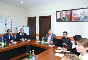 Teleradio Akademiyasında “Ekran-efirdə ədəbi tələffüz və publisistik üslub” mövzusunda təlim təşkil olunub -FOTOLAR