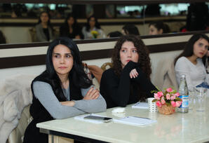 Teleradio Akademiyasında “Ekran-efirdə ədəbi tələffüz və publisistik üslub” mövzusunda təlim təşkil olunub -FOTOLAR