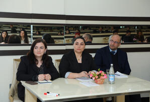 Teleradio Akademiyasında “Ekran-efirdə ədəbi tələffüz və publisistik üslub” mövzusunda təlim təşkil olunub -FOTOLAR