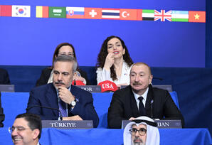 Prezident İlham Əliyev Vaşinqtonda Sülh Şurasının ilk iclasında iştirak edir