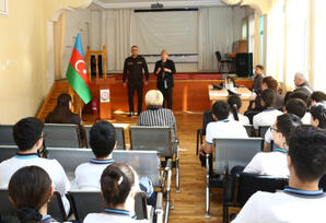 Fövqəladə hallarla bağlı davranış qaydaları barədə silsilə tədbirlər keçirilib
