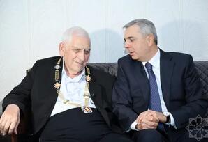 Xalq şairi Nəriman Həsənzadəyə "Heydər Əliyev" ordeni təqdim edilib - FOTOLAR