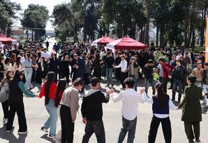 Yaradıcı zərif əllər...