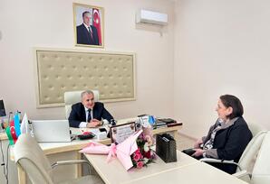 YAP Kürdəmir rayon təşkilatında partiya veteranının yubileyi münasibətilə görüş keçirilib