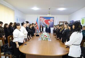 Qadın yüksək mənəvi keyfiyyətlərin daşıyıcısıdır - FOTOLAR