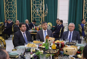 Yasamalda iftar süfrəsi açılıb