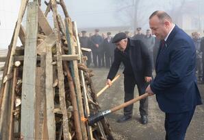 Elimizə Novruz gəlir ... - FOTOLAR