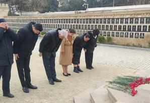 Bağanıs Ayrım qətliamı qurbanlarının xatirəsi anılıb - FOTOLAR