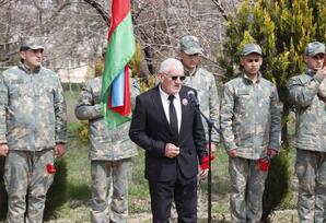 Sədərəkdə şəhid Leytenant Nadirli Ərtoğrulun məzarı ziyarət olunub -FOTOLAR