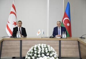 YAP Sədrinin müavini ilə Ulusal Birlik Partiyasının Sədri arasında görüş keçirilib - FOTOLAR