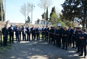 Şəhid Nicat İsgəndərovun məzarı ziyarət edilib - FOTOLAR