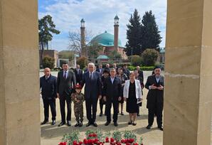 Qazaxda  şəhidlərin xatirəsi yad edilib - FOTOLAR