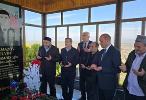 Qazaxda  şəhidlərin xatirəsi yad edilib - FOTOLAR