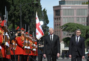 Prezident İlham Əliyevin Tbilisidə rəsmi qarşılanma mərasimi olub - YENİLƏNİB - FOTOLAR