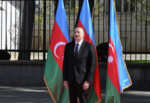 Prezident İlham Əliyevin Tbilisidə rəsmi qarşılanma mərasimi olub - YENİLƏNİB - FOTOLAR