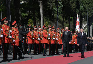 Prezident İlham Əliyevin Tbilisidə rəsmi qarşılanma mərasimi olub - YENİLƏNİB - FOTOLAR