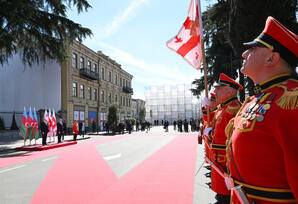 Prezident İlham Əliyevin Tbilisidə rəsmi qarşılanma mərasimi olub - YENİLƏNİB - FOTOLAR