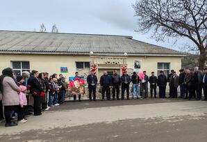 Gədəbəydə şəhidlərin məzarları  ziyarət olundu - FOTOLAR