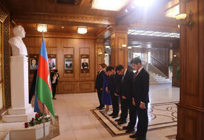 “Heydər Əliyev və Azərbaycan tarixi” - FOTOLAR